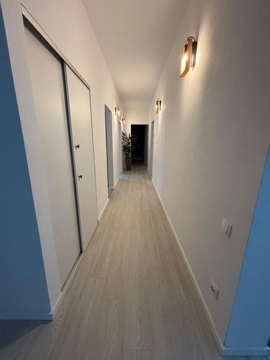 Vila superba in zona linistita acces rapid autostrada