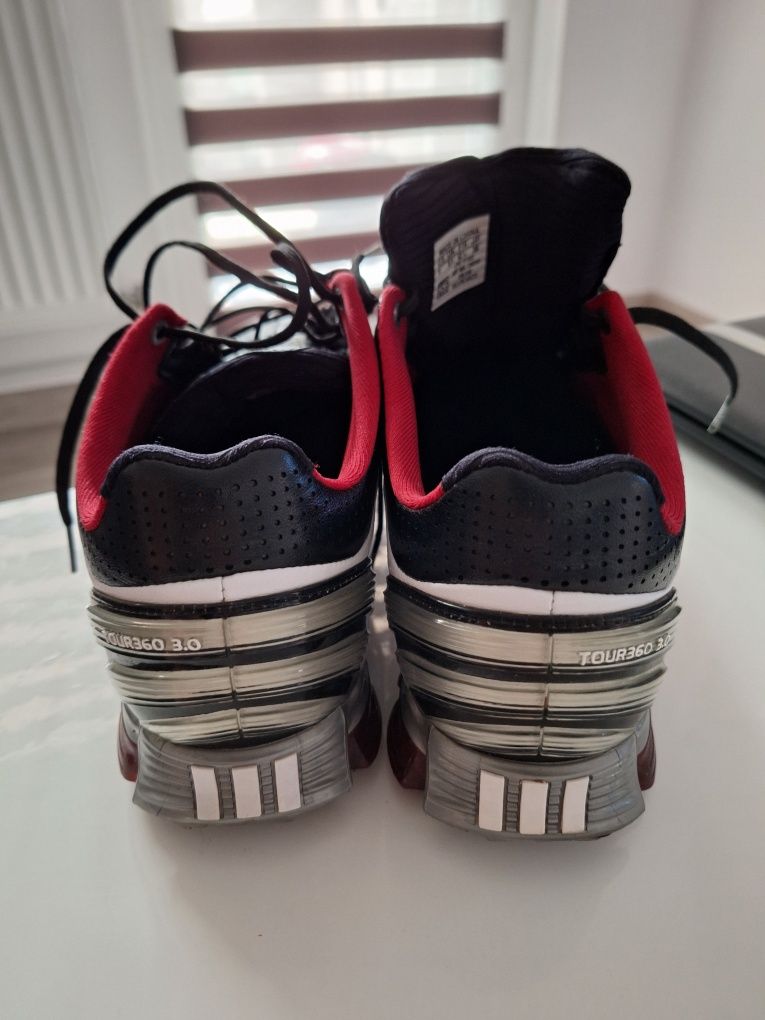 Adidas original marimea 42