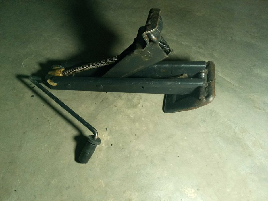 крик за повдигане на автомобили-25лв.