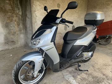 Aprilia sport city 125