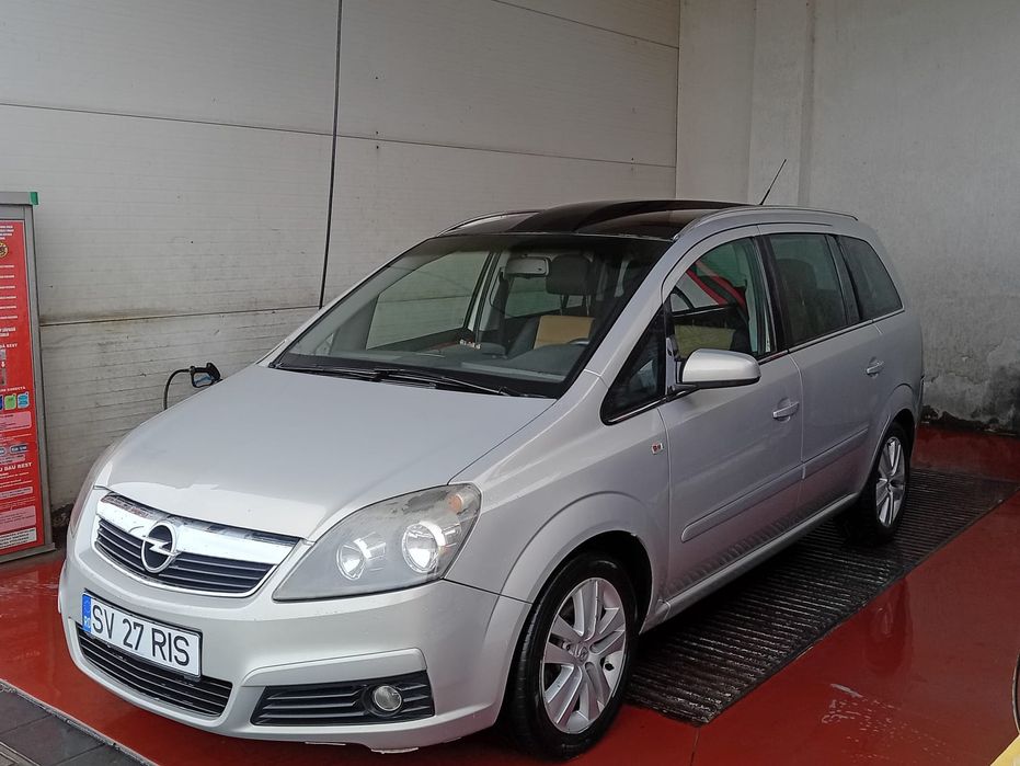 Opel zafira b 2007 1.9 cdti 150 cp