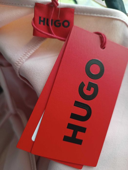 Rochie Hugo Boss nouă