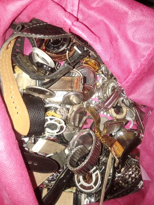 Часы и комплектующие