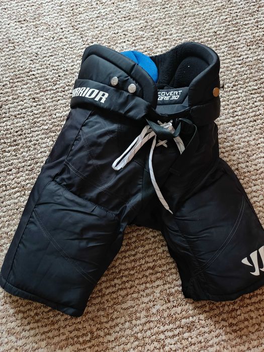 Продам хоккейные шорты WARRIOR