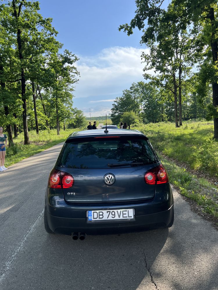 Golf 5 GTI 2009 261 CP