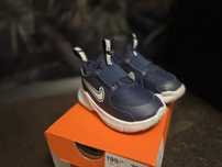Adidasi nike bebe