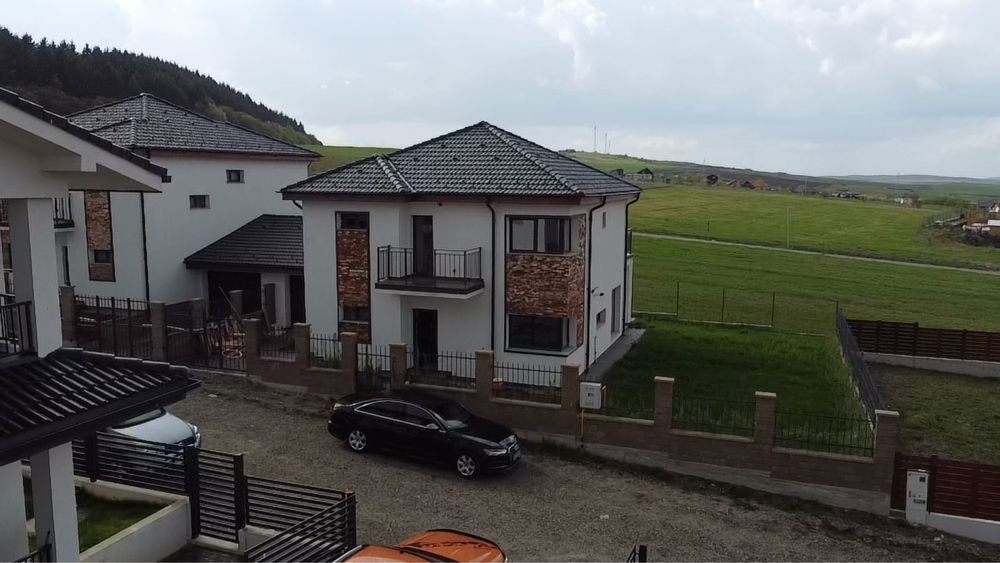 Vand casa in Chinteni | stadiu finisat | garaj | trifazic |