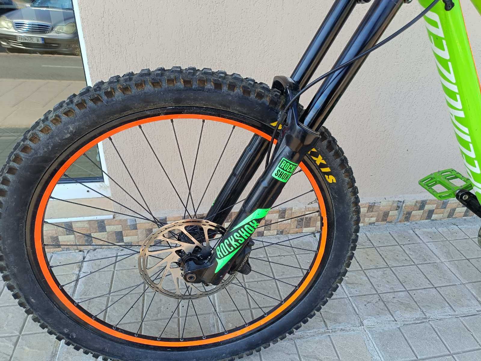 Specialized demo 8 fsr M/2016/AL/27.5 Downhill/Мекица