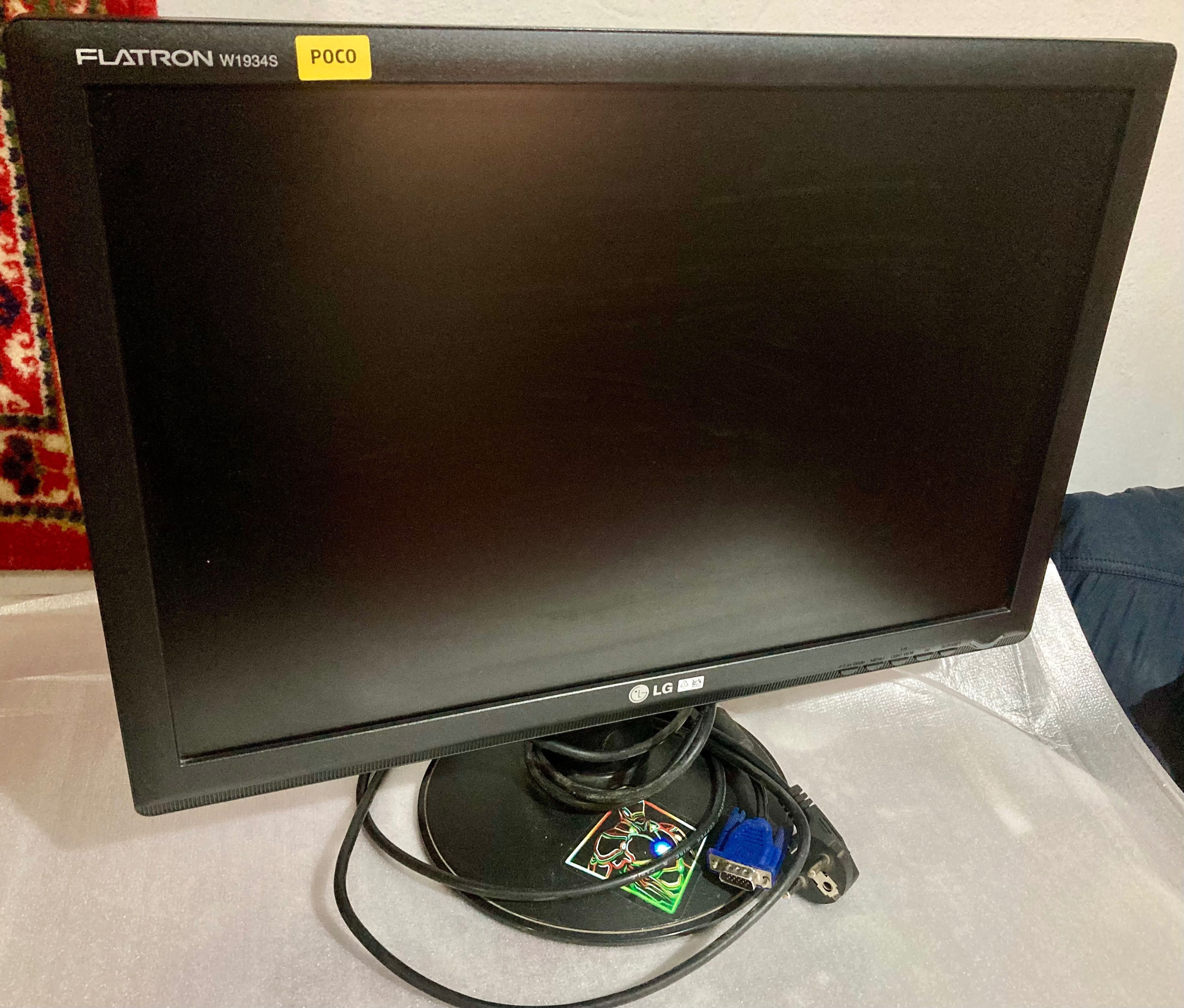 Монитор LG Flatron W1934S