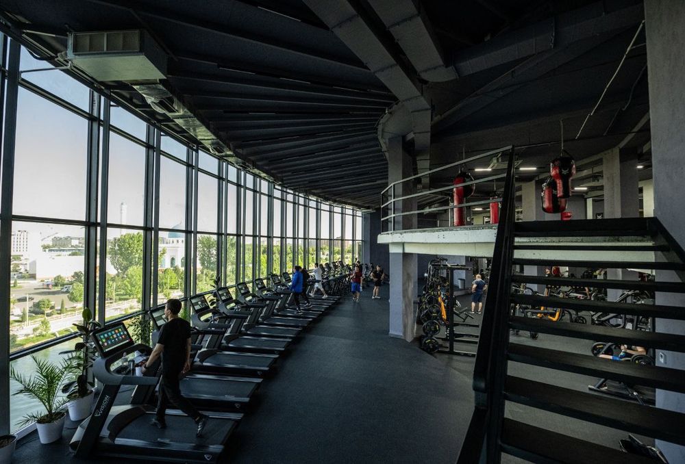 Fitnes zal  тренерский зал  Buka fit