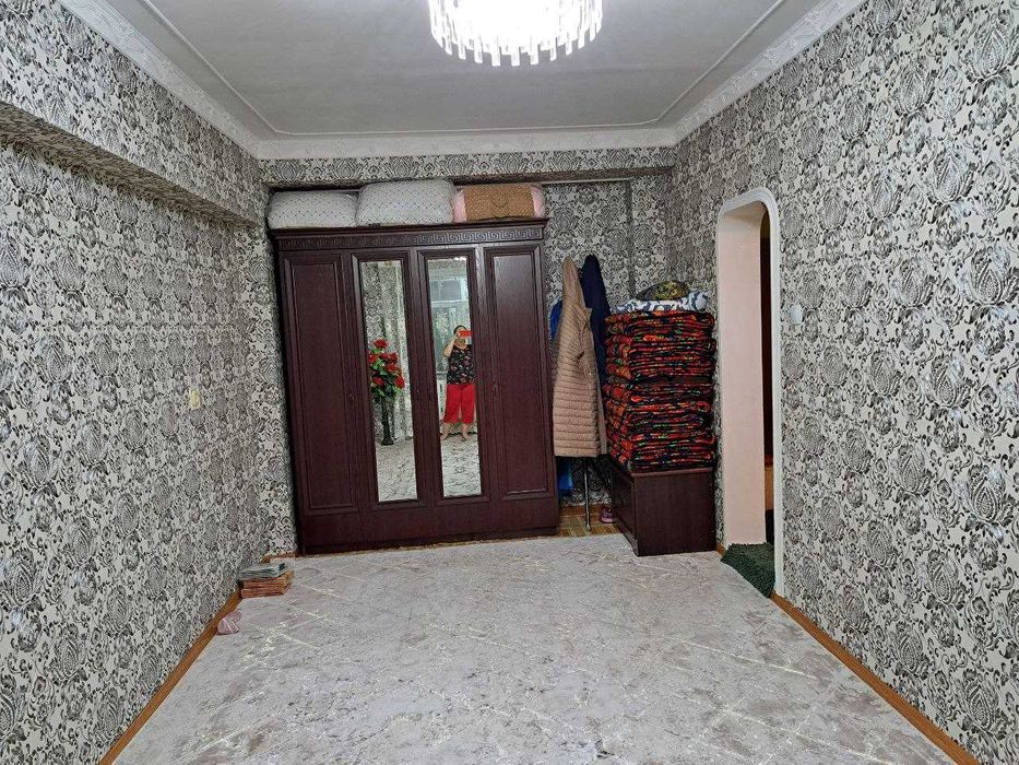 Продаётся квартира 2/1/4 на КараСу 6 бывшего общежития балкон 1×7