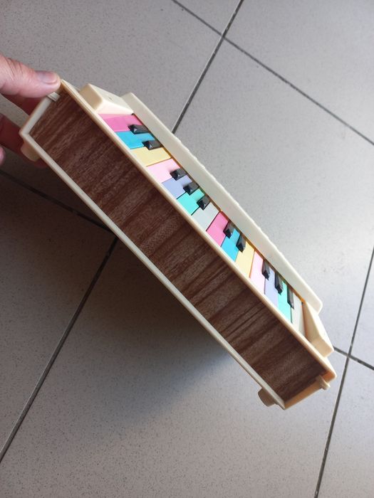 Pianina jucarie  vintage