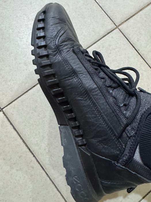 Спортни обувки 43