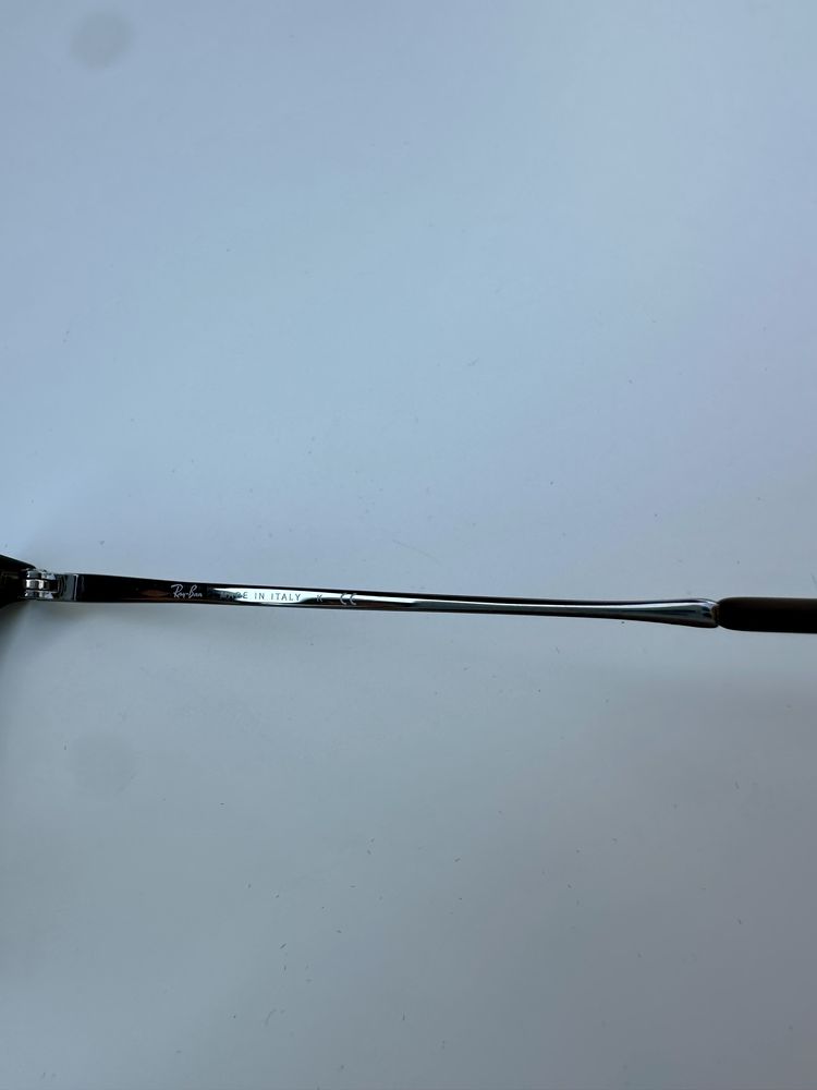 Ray Ban RB4221 3N