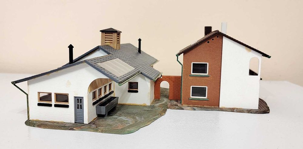 Macheta cladire ferma animale diorama H0 1:87 CFR