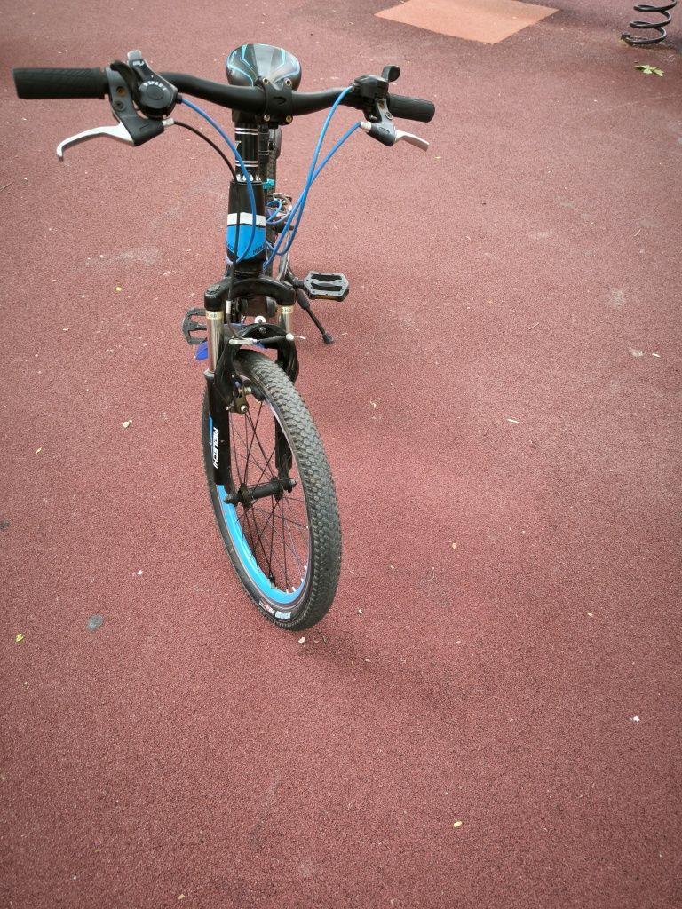 Vând bicicleta 20 inch
