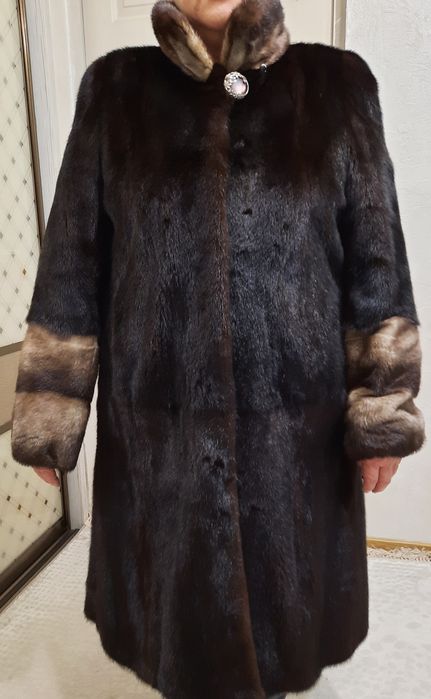 Продам норковую шубу