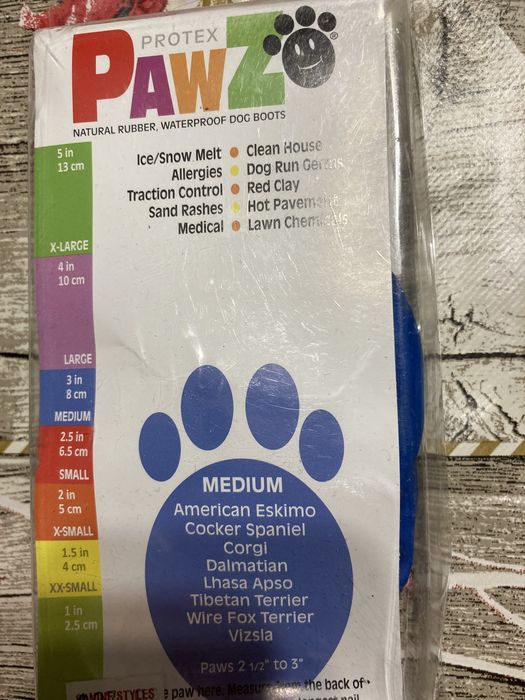 Papuci pentru catei