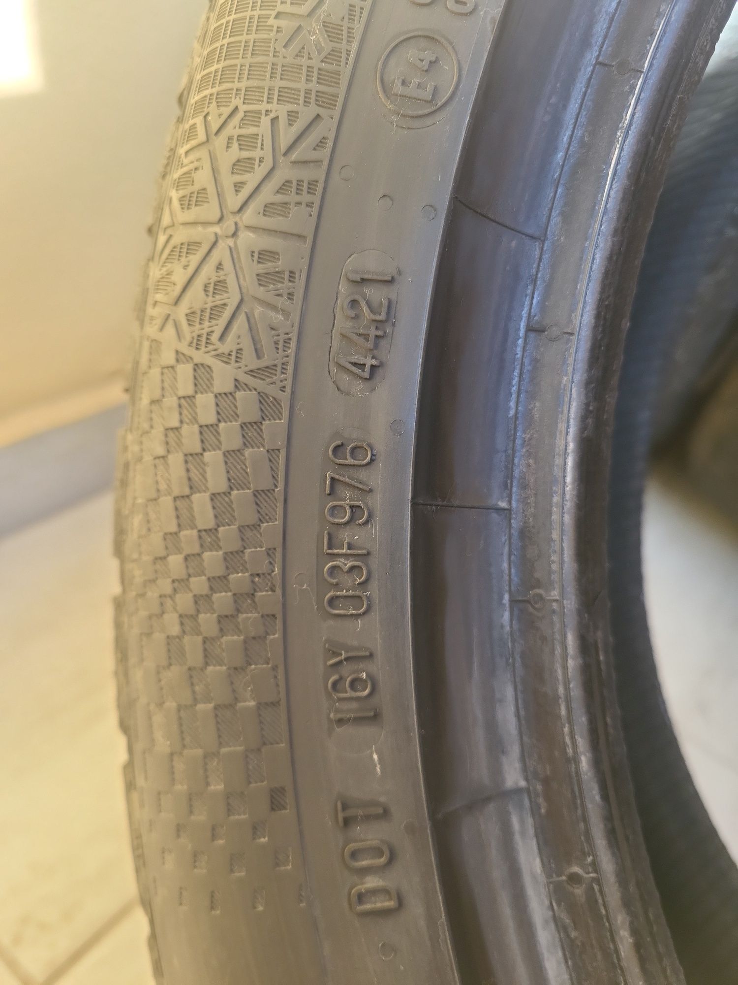 Зимни гуми Continental 225/50/18 DOT4421