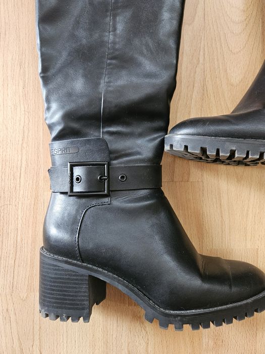 Боти и ботуши Esprit и Sacha