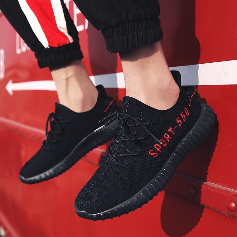 Adidasi yeezi calitate Premium*diferite culori*