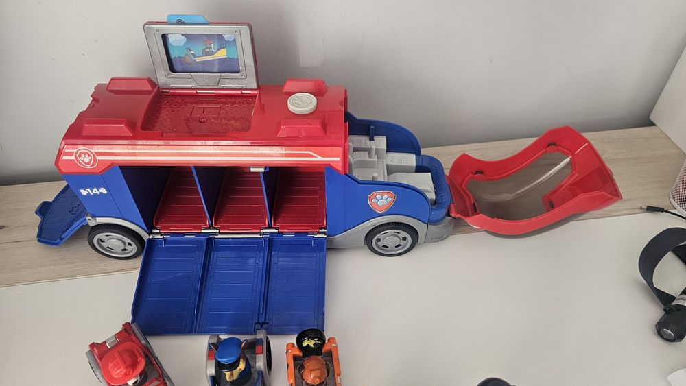 Камион Paw Patrol с кученца