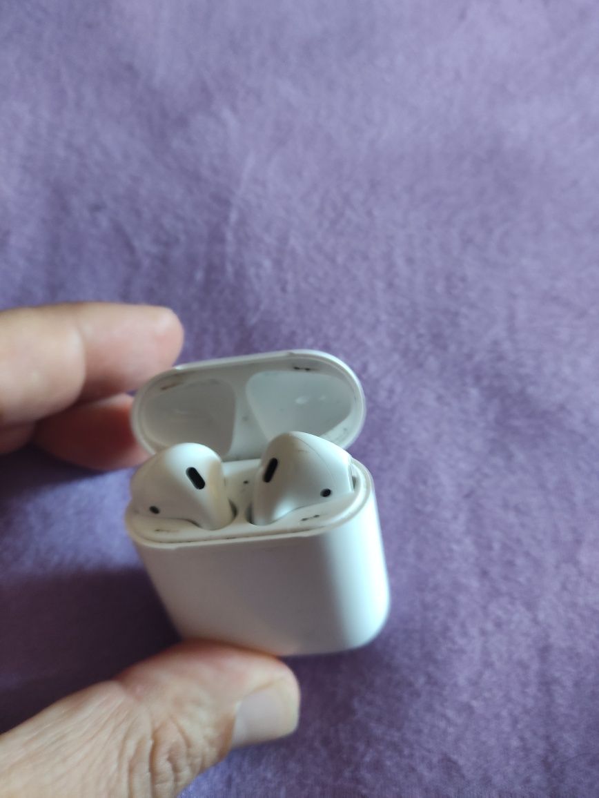 Безжични слушалки Airpods 2- оригинални