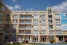 Тристаен апартамент в к-кс Флорес Парк, Слънчев бряг