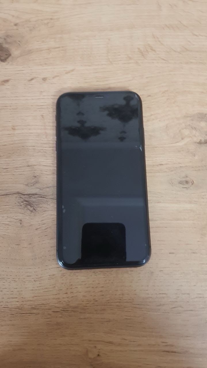 Iphone 11 64 гб в отличном сос