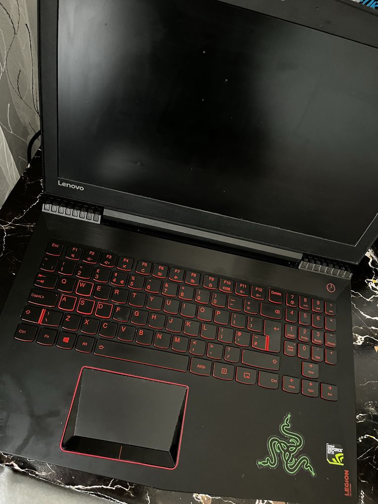 Лаптоп Lenovo Legion Y520