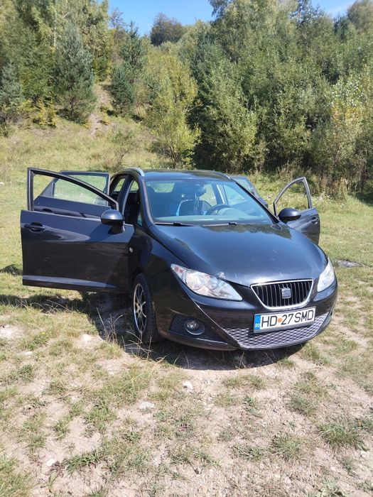 Vând Seat ibiza 2011 !!!