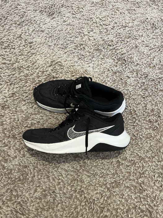 Nike Legend Essential -пригинални мъжки маратонки