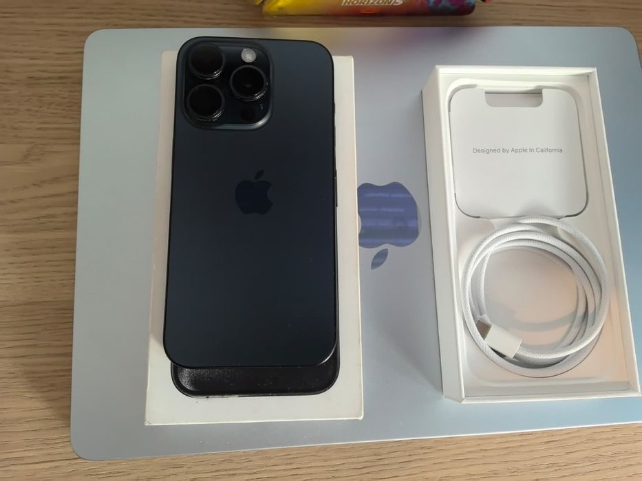 iPhone 15 pro la cutie cu garantie emag