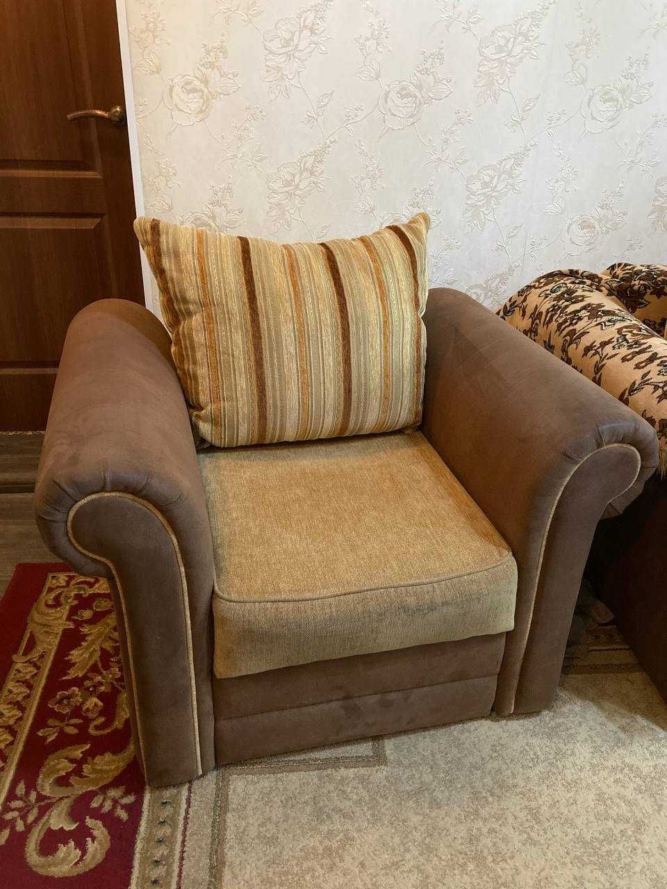 Кресло для гостинной