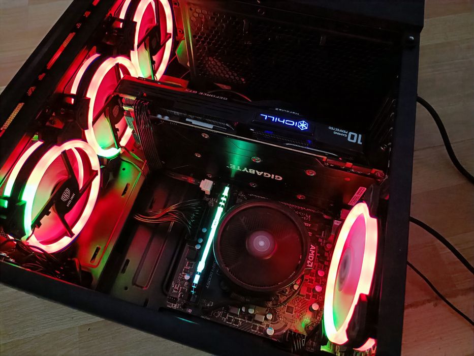 Unitate Gaming Ryzen5 16Gb GTX 1080 8Gb