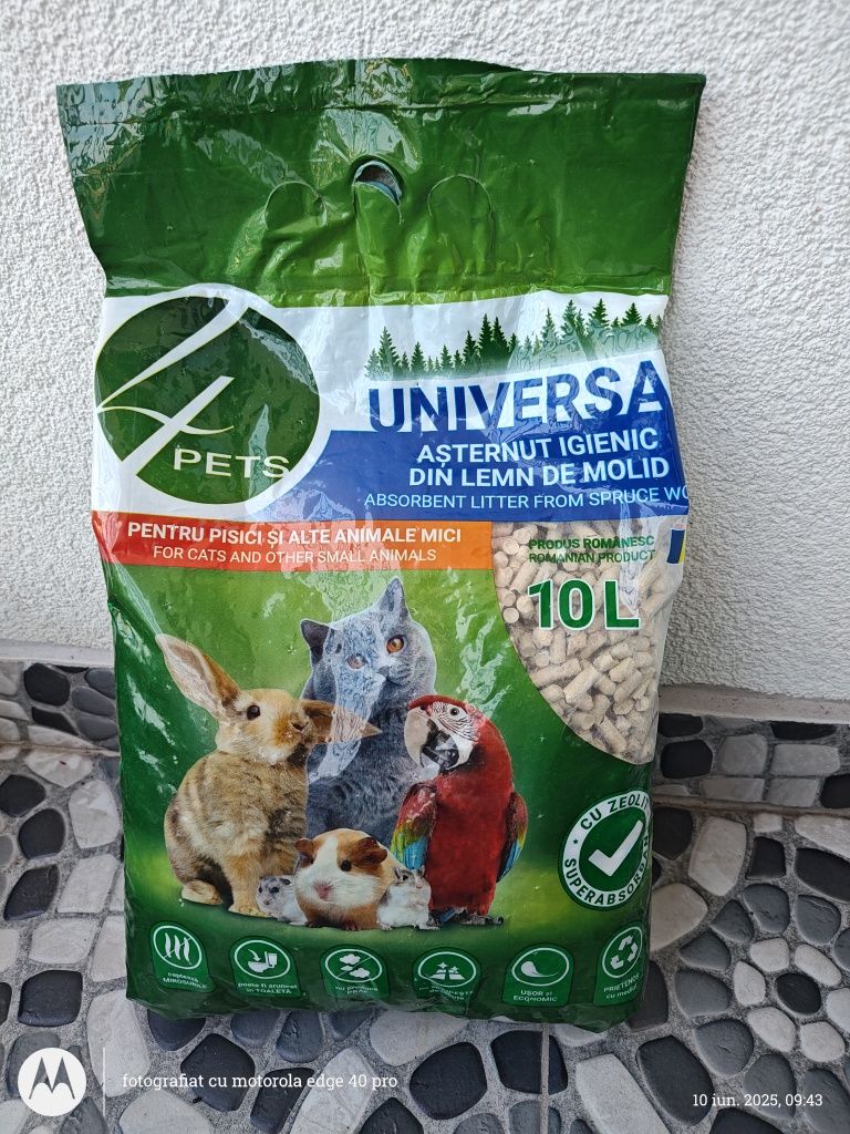 Așternut igienic din lemn de molid pentru animale.