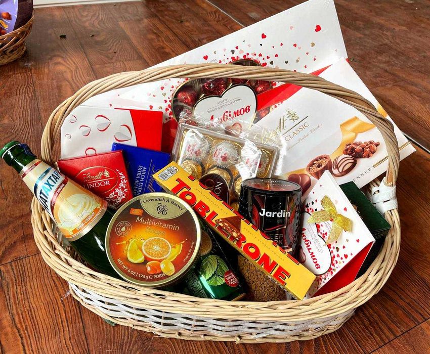 Корпоративные подарки новогодние Оптом