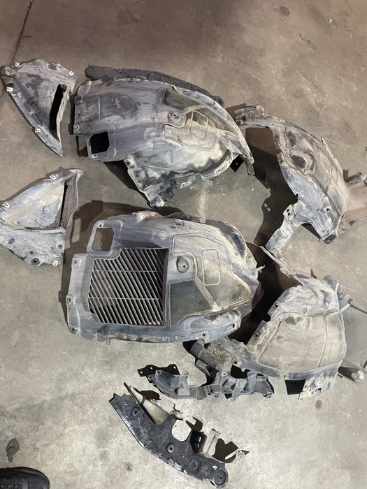 Кора/ подкалник БМВ Х5, Ф15, Х6, Ф16 (podkalnik bmw f15)