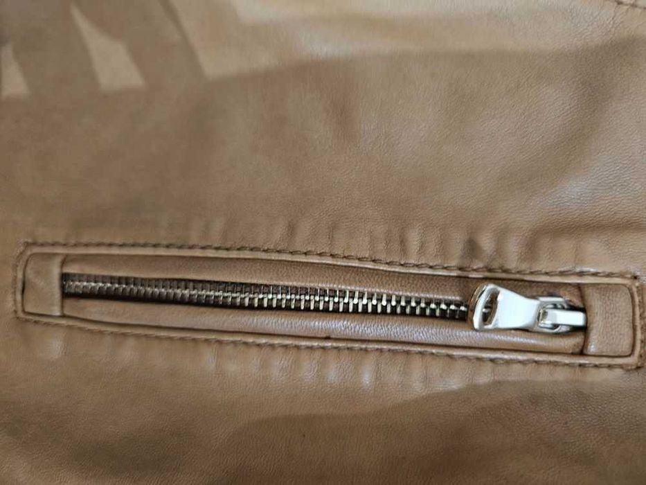 Дамско кожено яке Massimo Dutti