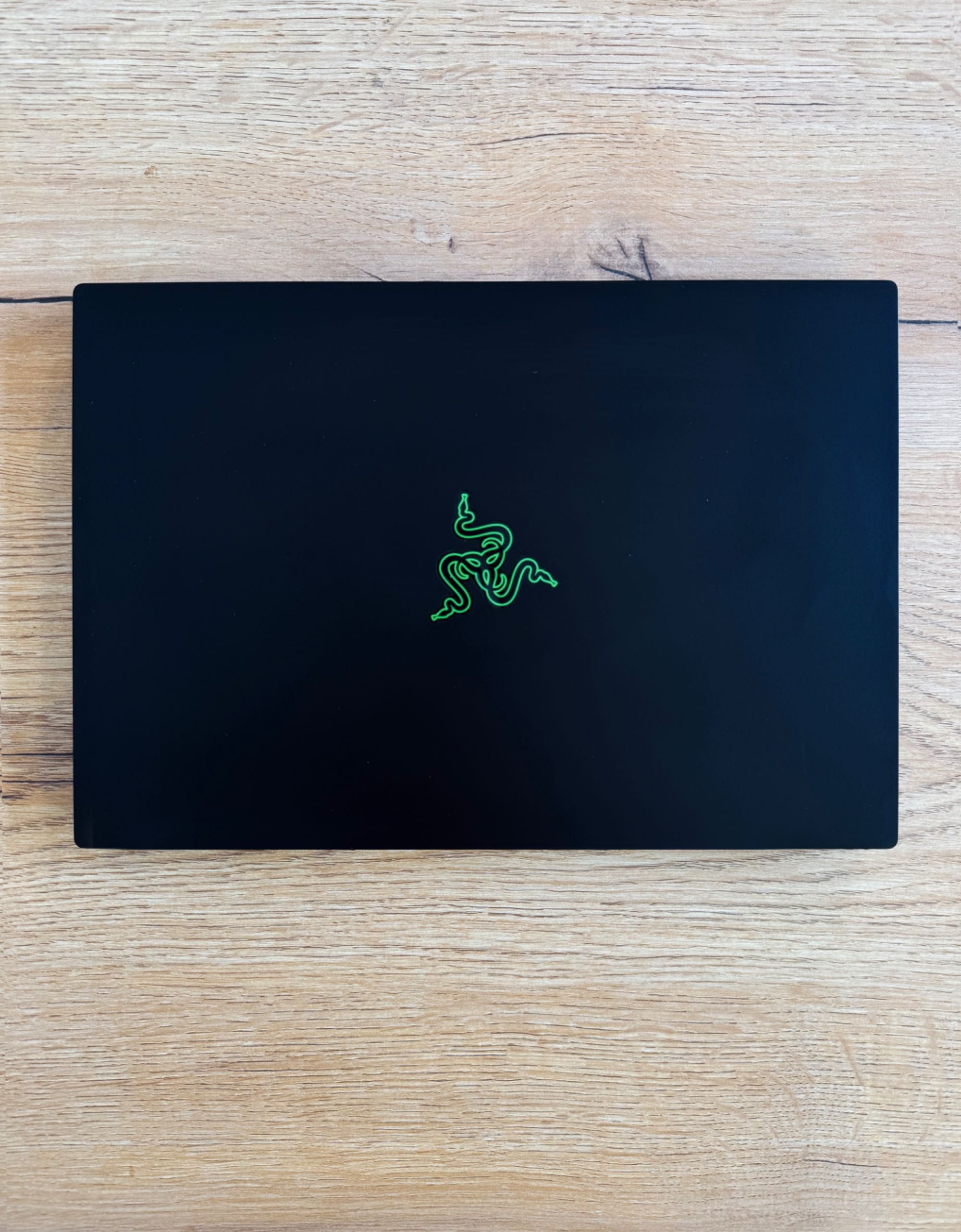 Продам Razer Blade Advanced 14 в отличном состоянии