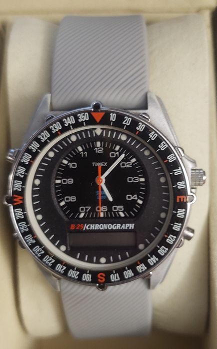 Vând ceasuri din colecția personală (Fossil, Orient, Timex, etc)