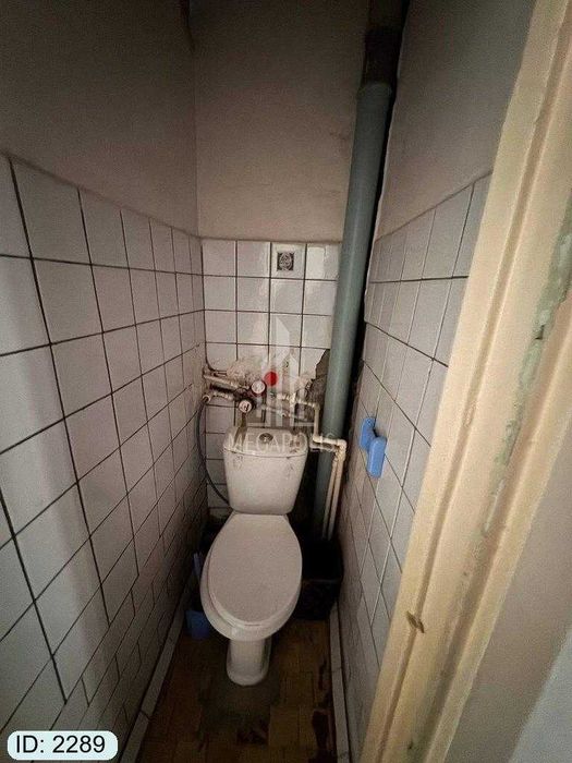 Sharq chevar tarafda 2 xona120 oyga sotiladi №2289