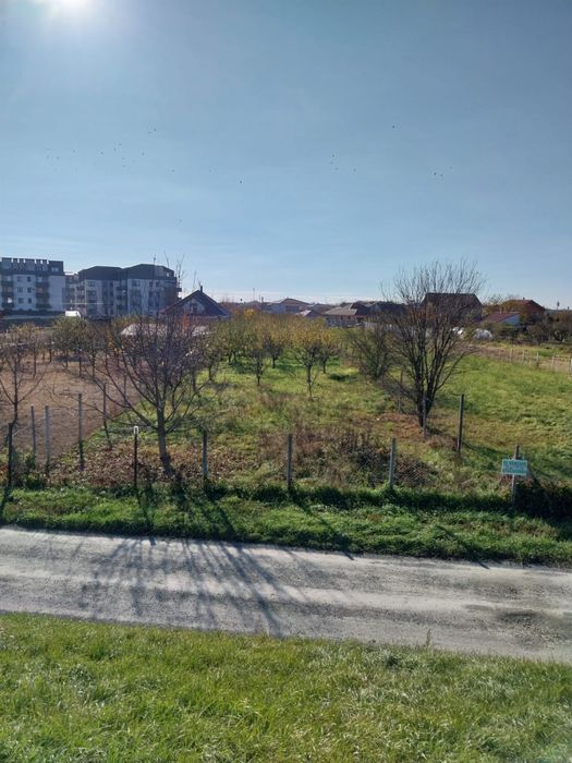 Vand teren intravilan - cartier micro 16