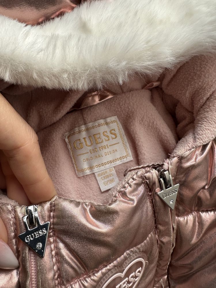 Космонавт Guess 6/9