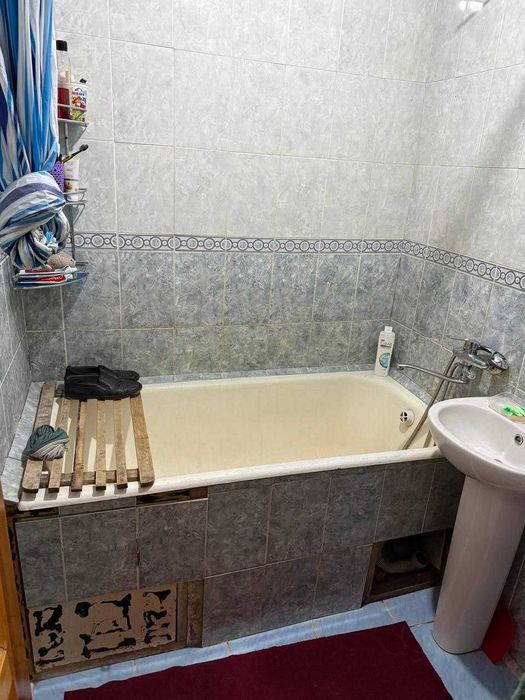 Чиланзар - 20 кв 2/2/4 Балкон 1,5х6, площадь 50м,кв