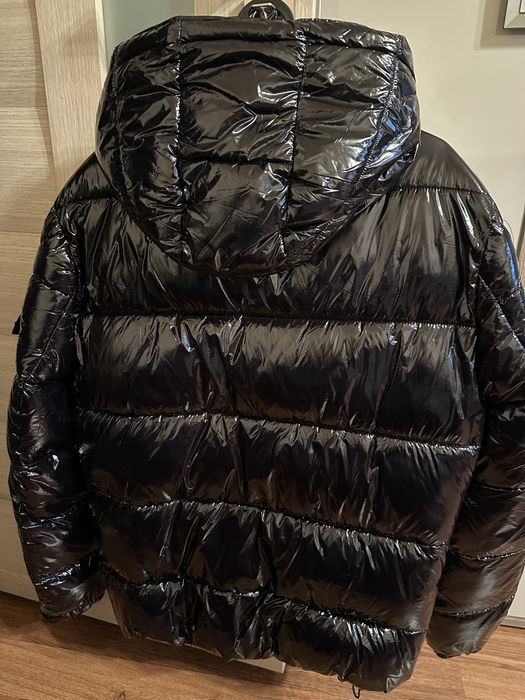 Vand geaca barbati neagra