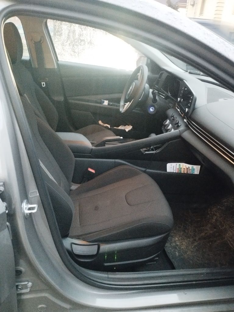 Продам Hyundai Elantra