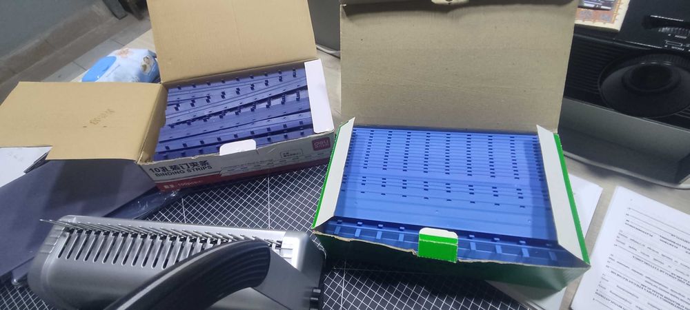 Пружина (шина) переплетная и обложки