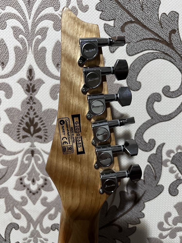Электрогитара Ibanez