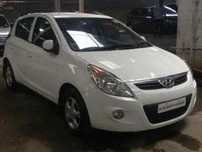 Hyundai I20 1.2 на части!